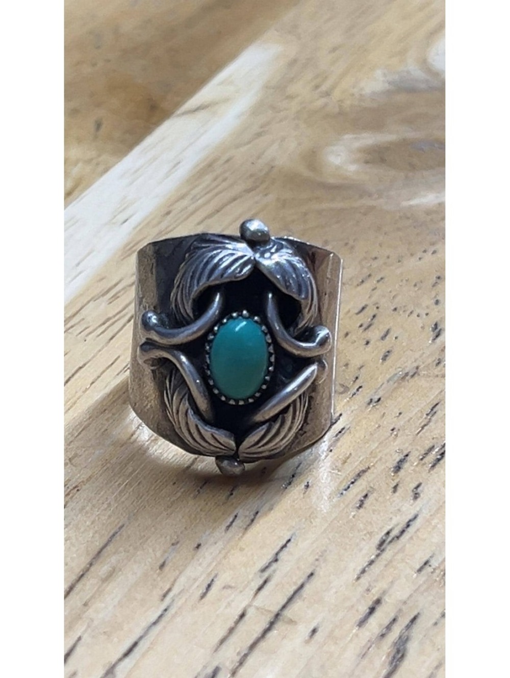 Navajo sterling silver traditional Vintage turquoise ring size 7 band